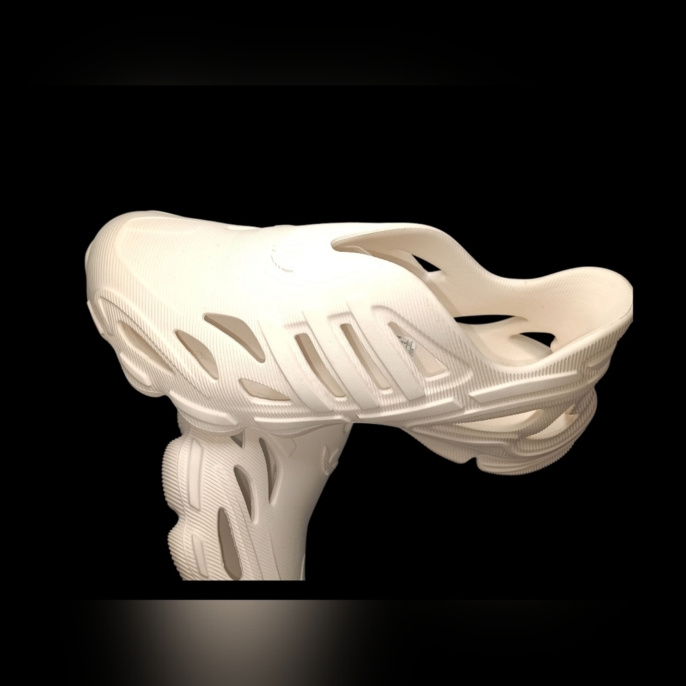Adidas Cream Mules with Modern Cutout Design - Picture 7 of 8